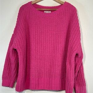 American Eagle Oversized Outfitters Vibrant Pink Crew Neck Sweater Size S